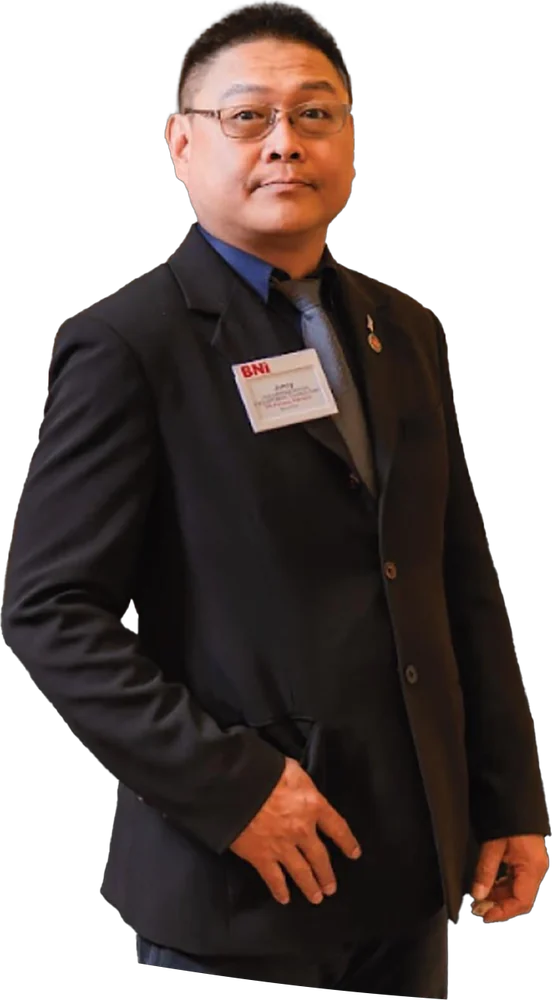 Jonny Kwek, Golden Hills consultant